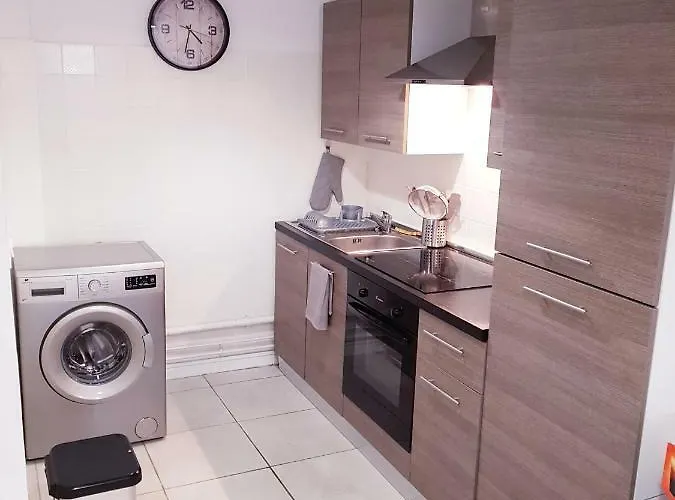 Hyper Centre, Confort アパート ルルド